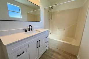 111 4th St, Brazoria, TX 77422 - Photo 13