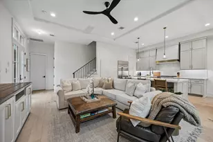 106 Wellington Row Rd, Houston, TX 77024 - Photo 3