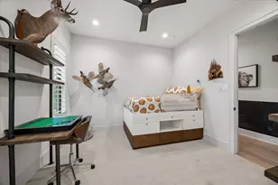 106 Wellington Row Rd, Houston, TX 77024 - Photo 25