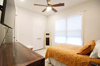 1806 Colonel Forbins Drive, Houston, TX 77043 - Photo 9