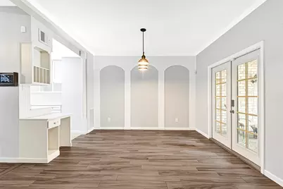 425 E Fair Harbor Lane, Houston, TX 77079 - Photo 11