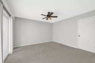 425 E Fair Harbor Ln, Houston, TX 77079 - Photo 21