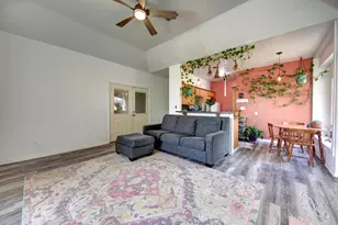 213 N Austin St, Brenham, TX 77833 - Photo 7