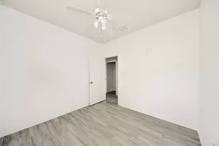 7980 Ethel St, Houston, TX 77028 - Photo 35