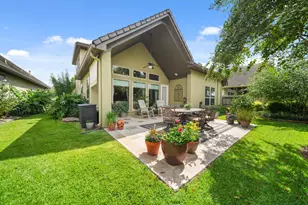 4815 Fairford Dr, Sugar Land, TX 77479 - Photo 47