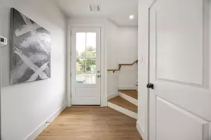 1719 Mary St, Houston, TX 77026 - Photo 9