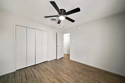 10001 Westpark Drive #75, Houston, TX 77042 - Photo 11