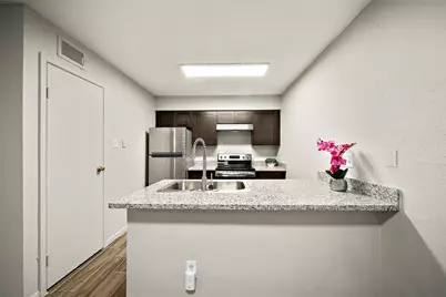 10001 Westpark Drive #75, Houston, TX 77042 - Photo 13