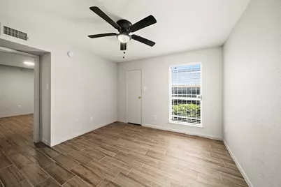 10001 Westpark Drive #75, Houston, TX 77042 - Photo 7