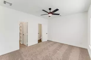 810 S Colbert St, Dayton, TX 77535 - Photo 19