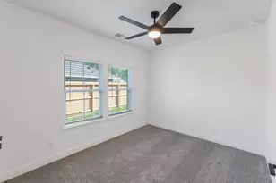 810 S Colbert St, Dayton, TX 77535 - Photo 11