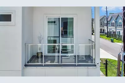 2114 Engelmohr Street #A, Houston, TX 77054 - Photo 11