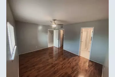 2210 Dorrington Street #205, Houston, TX 77030 - Photo 9