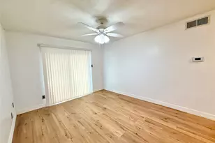 2750 Holly Hall St, Houston, TX 77054 - Photo 3