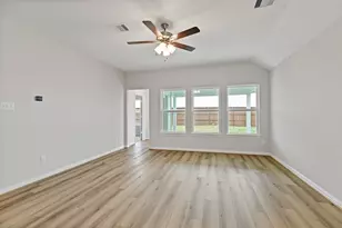 32022 Indigo Brush Ln, Waller, TX 77484 - Photo 19