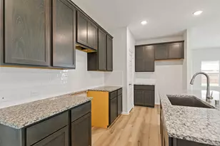 32022 Indigo Brush Ln, Waller, TX 77484 - Photo 13