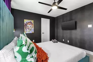 9716 Riddlewood Ln, Houston, TX 77025 - Photo 19