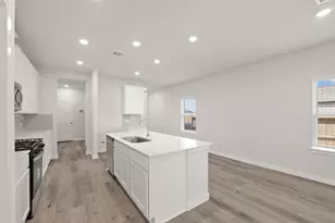 440 Long Br Dr, Dayton, TX 77535 - Photo 11