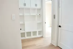 5823 Winsome Ln, Houston, TX 77057 - Photo 5