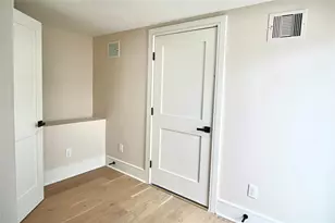 5823 Winsome Ln, Houston, TX 77057 - Photo 33