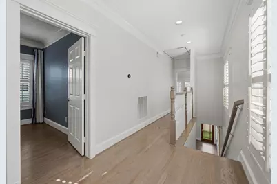 626 E 12th Street, Houston, TX 77008 - Photo 19