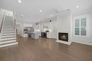 626 E 12th St, Houston, TX 77008 - Photo 9