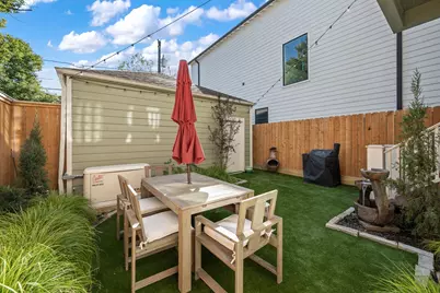 626 E 12th Street, Houston, TX 77008 - Photo 35