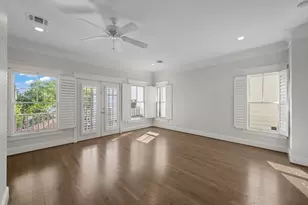 626 E 12th St, Houston, TX 77008 - Photo 21