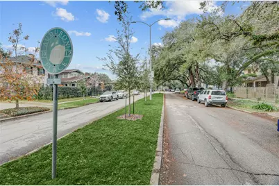 606 Marshall Street #C2, Houston, TX 77006 - Photo 17
