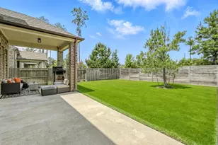 17497 Chestnut Cove Dr, Conroe, TX 77302 - Photo 25