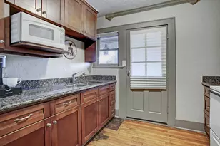 2323 Park St, Houston, TX 77019 - Photo 5