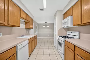 1835 Wren Dr, League City, TX 77573 - Photo 17