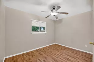 1835 Wren Dr, League City, TX 77573 - Photo 23
