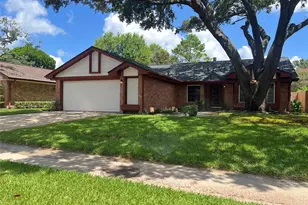 3003 Rifle Gap Ln, Sugar Land, TX 77478 - Photo 3