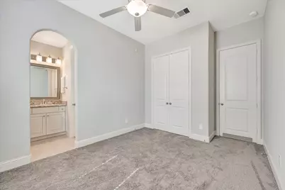 13603 Bellwick Valley Lane, Houston, TX 77059 - Photo 17