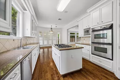 3618 Bellefontaine Street, Houston, TX 77025 - Photo 3