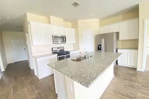 18704 S Portbec Ct, New Caney, TX 77357 - Photo 3