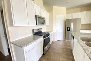 18704 S Portbec Ct, New Caney, TX 77357 - Photo 5