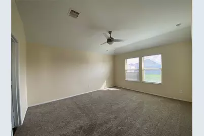 18704 S Portbec Court, New Caney, TX 77357 - Photo 15