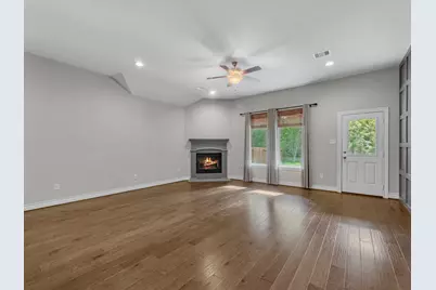 292 Dawn Brook Lane, Conroe, TX 77384 - Photo 11