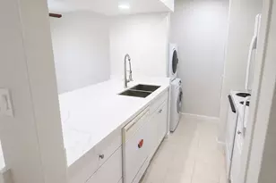 5343 Richmond Ave, Houston, TX 77056 - Photo 11