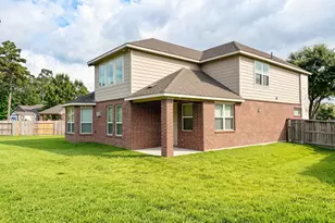 17105 Stillhouse Lake Ct, Houston, TX 77044 - Photo 35