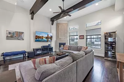 1102 W 15th 1/2 Street #A, Houston, TX 77008 - Photo 11