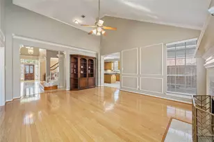 16322 Hazy Pines Ct, Pasadena, TX 77059 - Photo 15