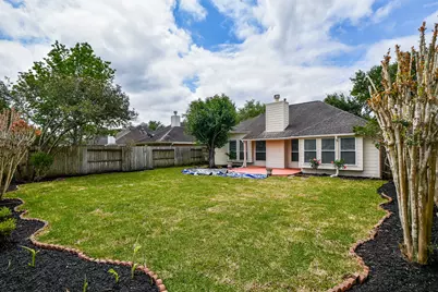 2811 Rayburn Ridge Drive, Katy, TX 77450 - Photo 27