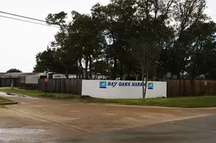 3110 Bay Oaks Harbor Dr, Baytown, TX 77523 - Photo 17