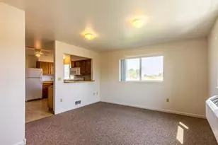 10700 Emily Dr, Island City, OR 97850 - Photo 15