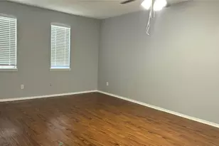 7925 Grove Ridge Dr, Houston, TX 77061 - Photo 3