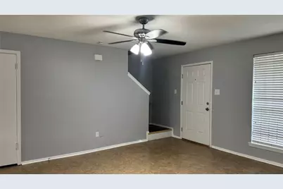 7925 Grove Ridge Drive, Houston, TX 77061 - Photo 11