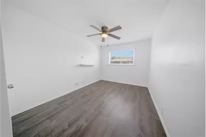 11002 Hammerly Boulevard #12, Houston, TX 77043 - Photo 9